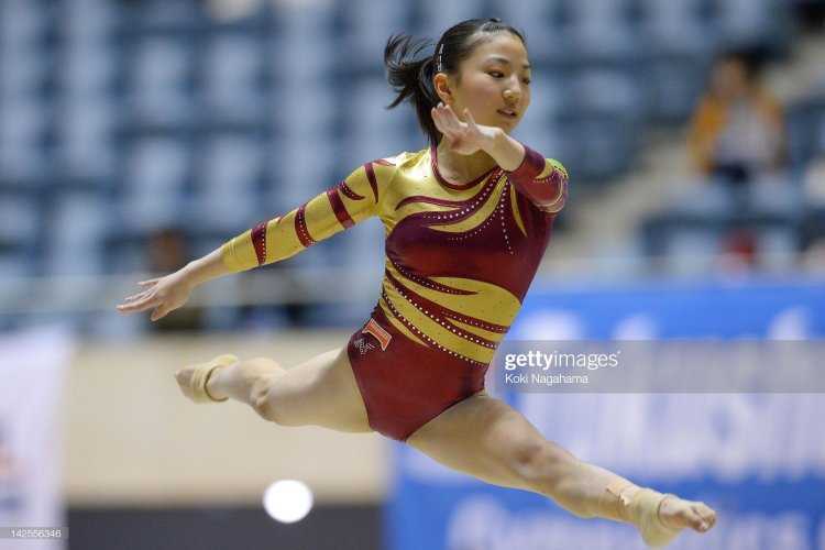 Румынские гимнастки в Японии