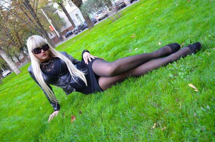 Реальные девушки в чулках