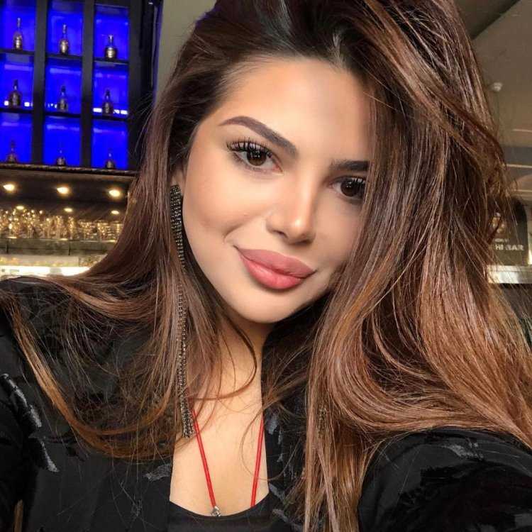 Горячая армянка40