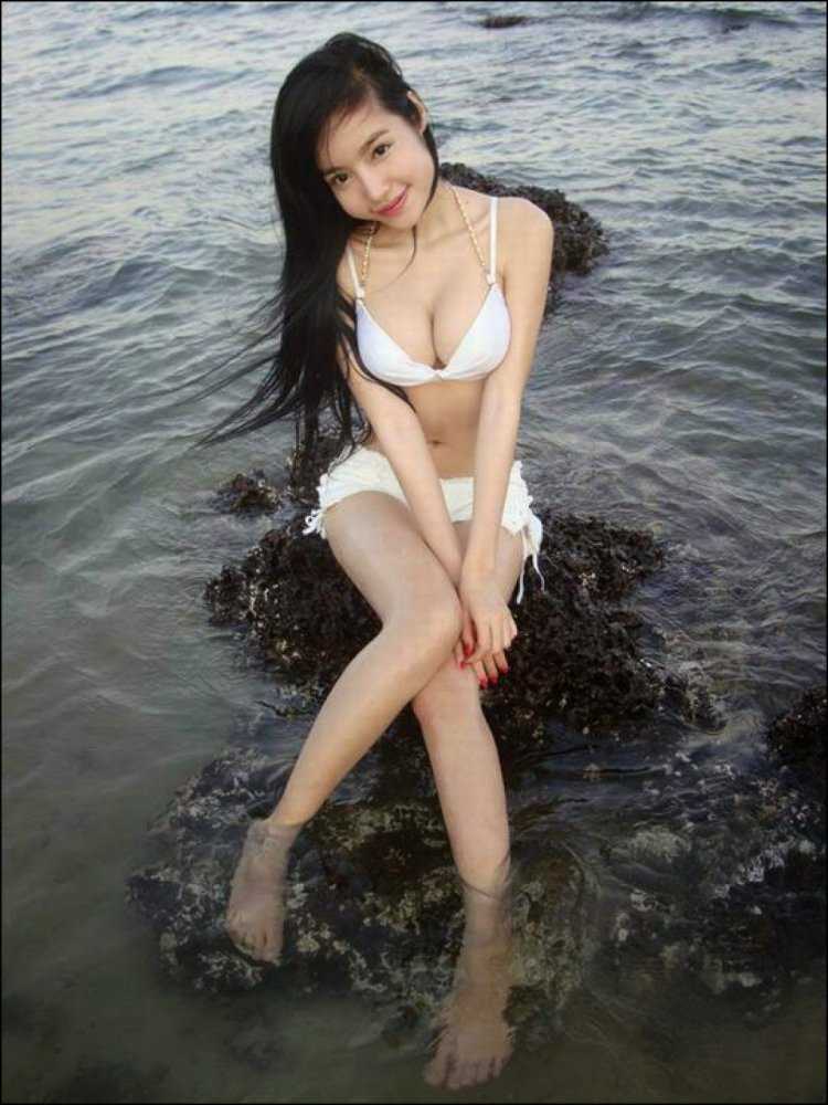Vietnam Elly Tran ha
