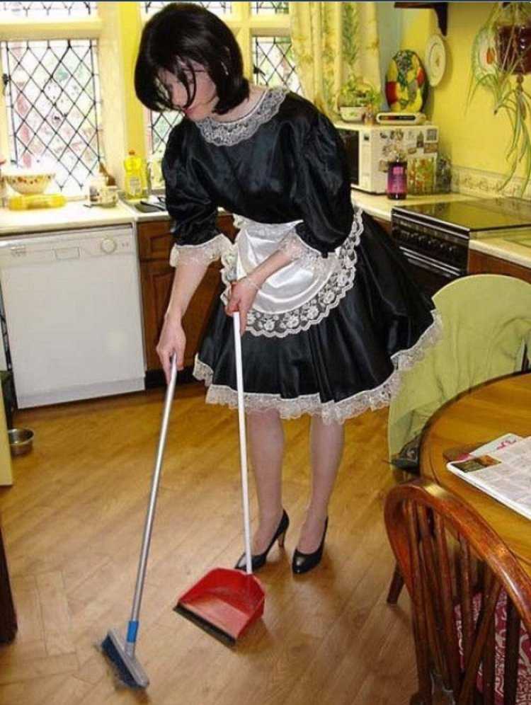 Сисси прислуга