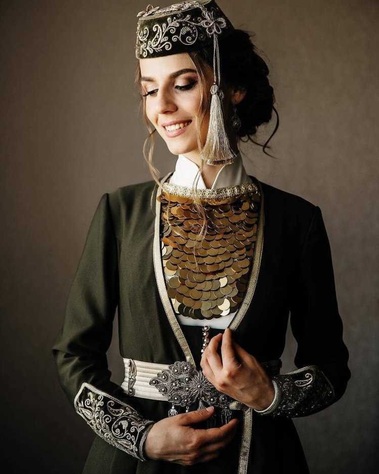 Вышиванка в современном образе