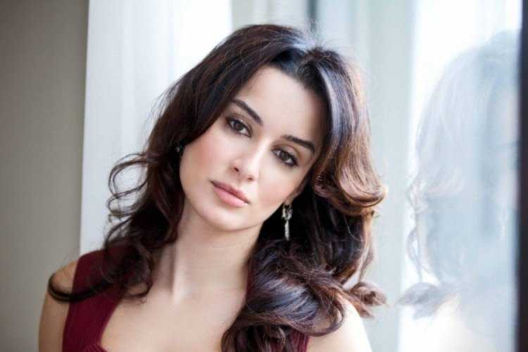 Тина Канделаки 2022