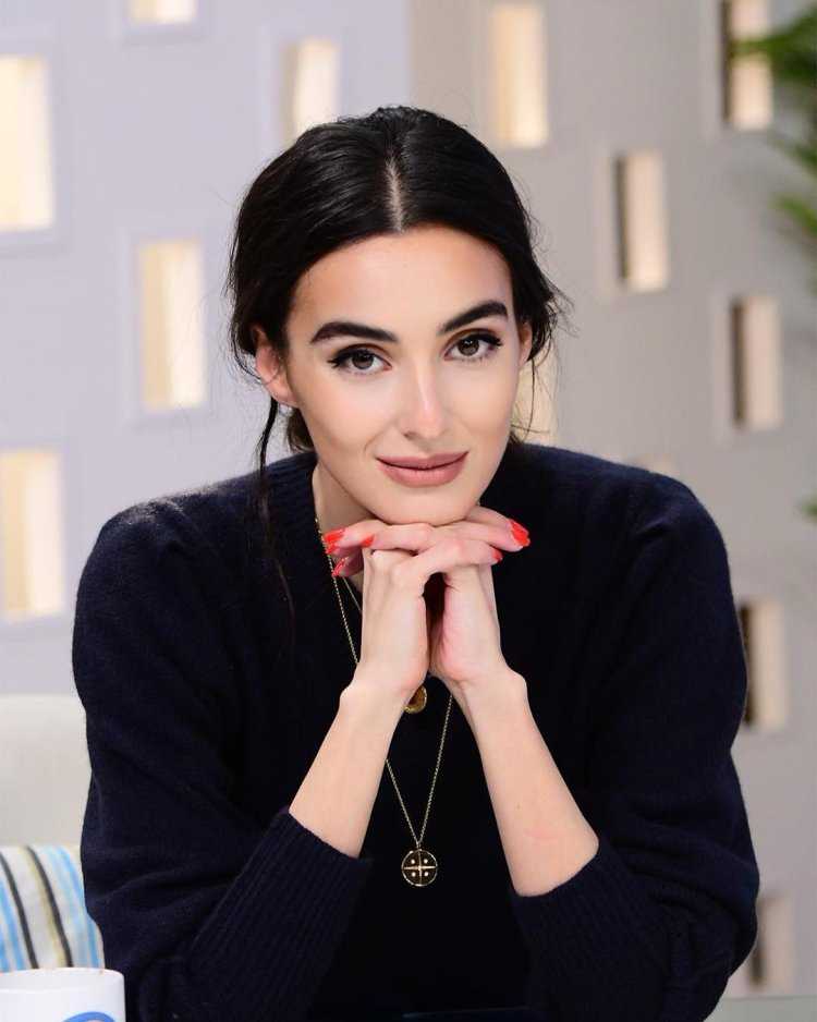 Моника грузинка