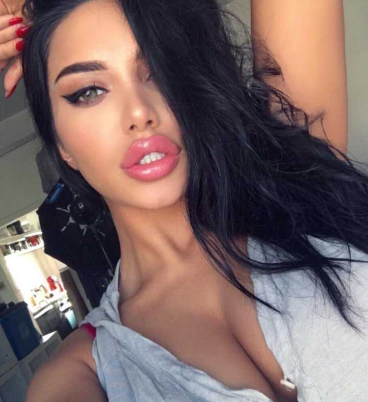 Девушки с накаченными губами красивые