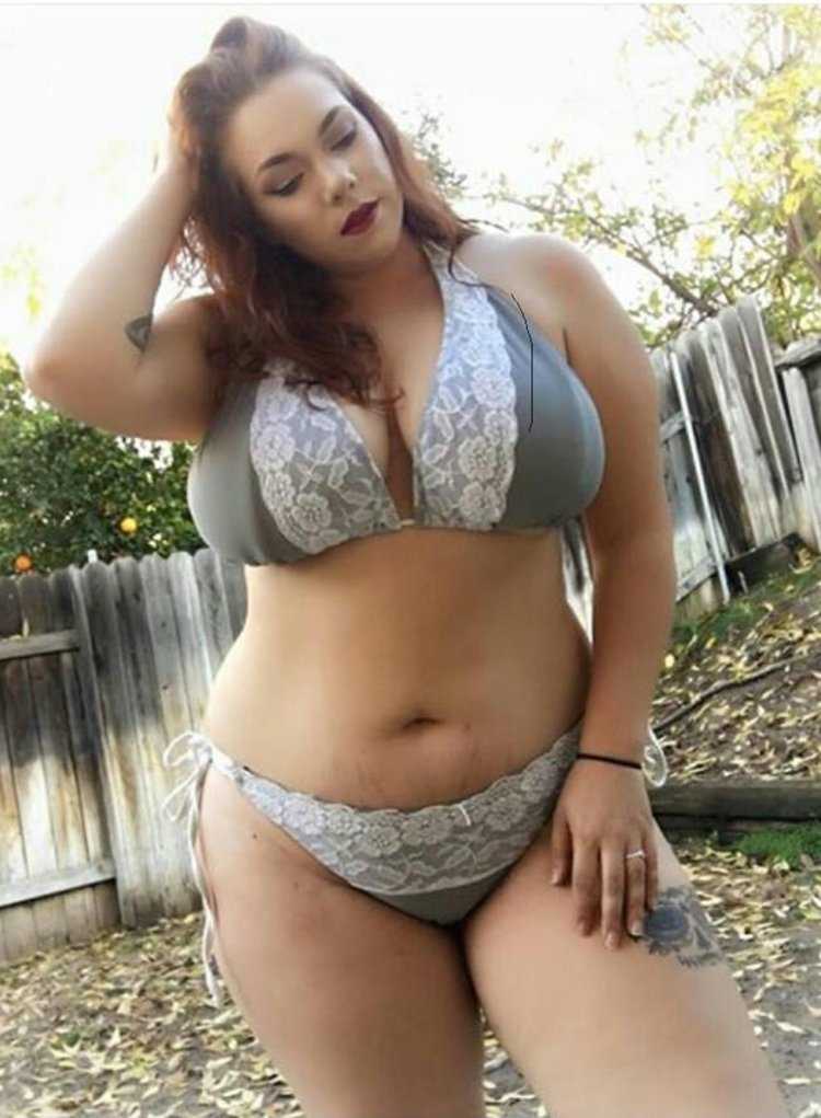 Ashleigh Dunn грудь