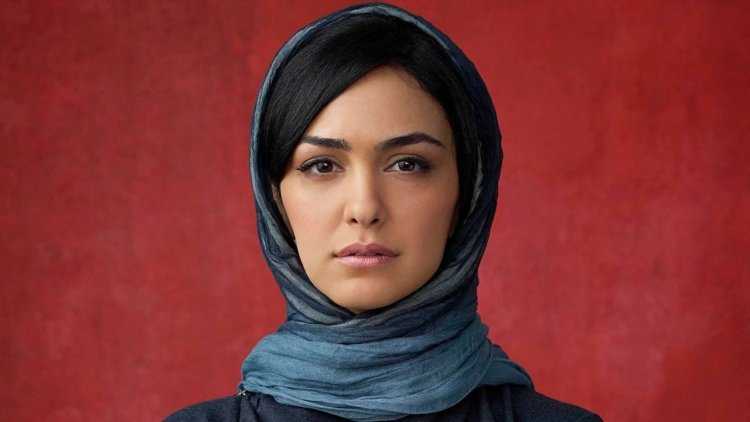 Назанин Бониади мусульманка