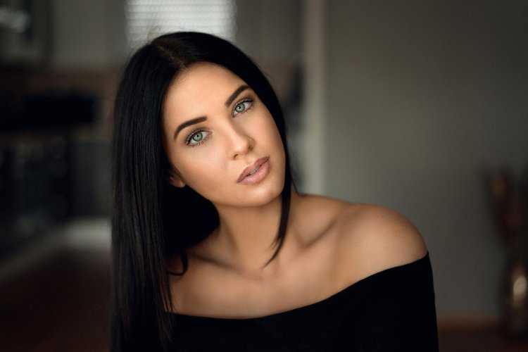 Наталья Кухн — загадочная красота