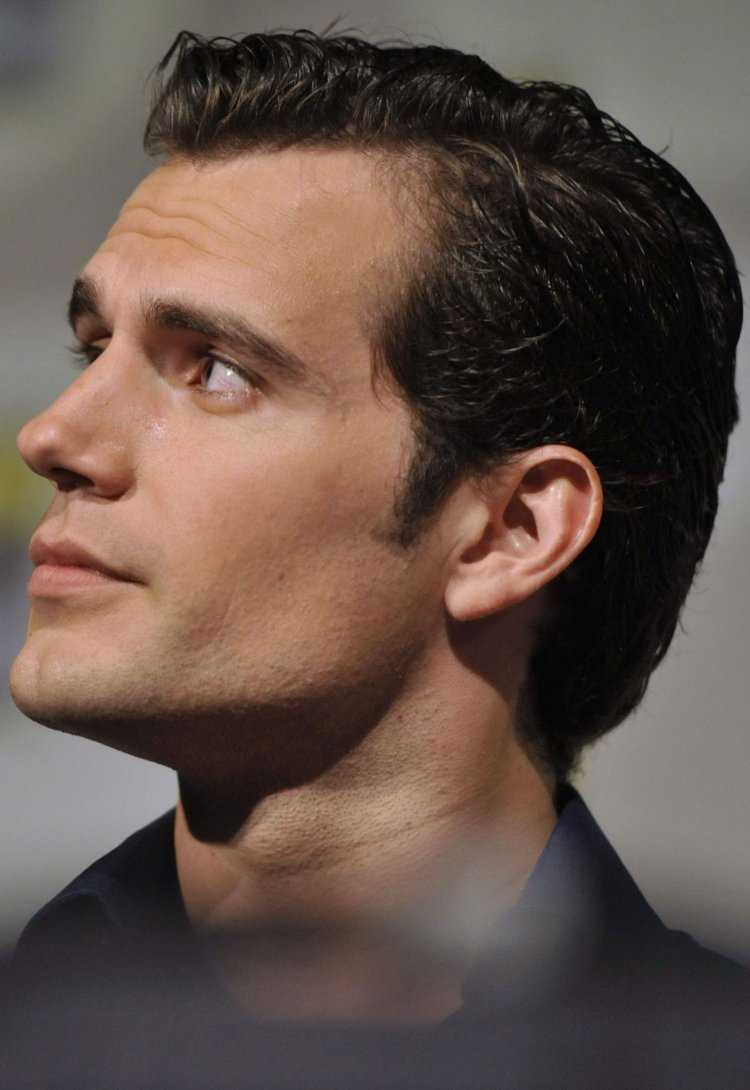 Генри Кавилл профиль