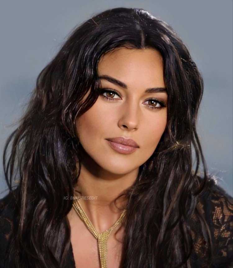 Актриса итальянка Моника Беллуччи