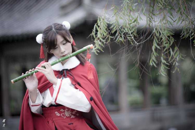 Тан Цзюньцяо флейта