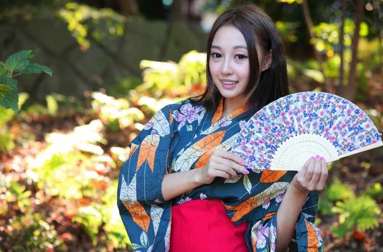 Японская девушка