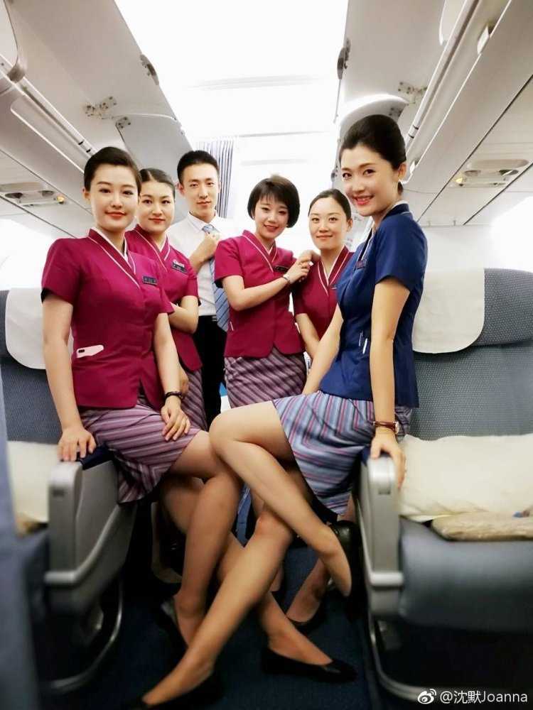 Киргизские авиалинии стюардесса