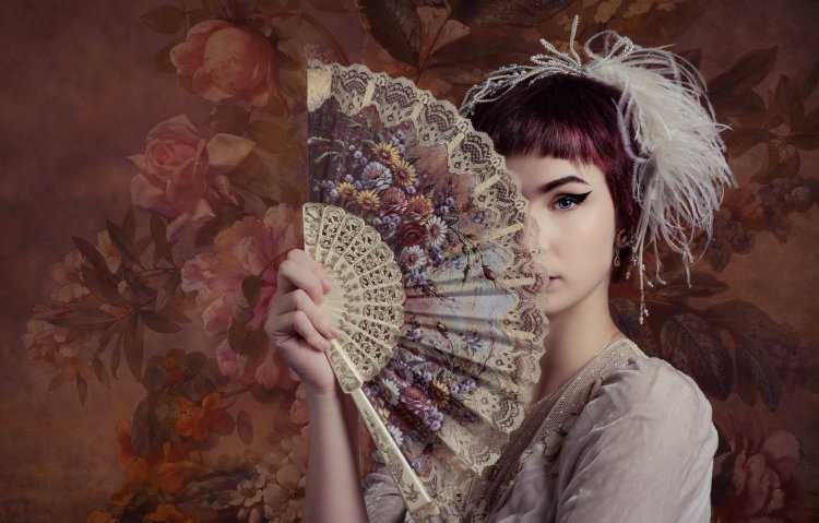 Человек с веером