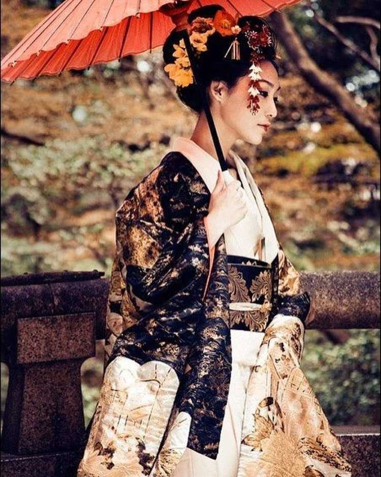 Макияж японки в кимоно