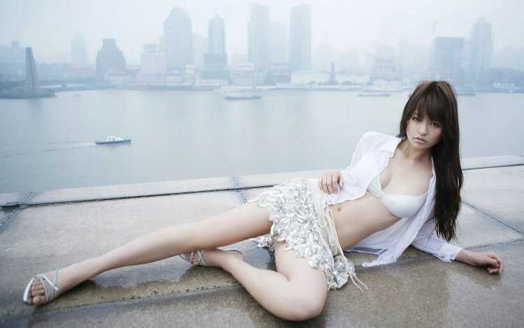 Yuriko Shiratori feet