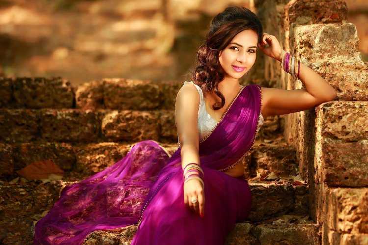 Индийские девушки красивые молодые