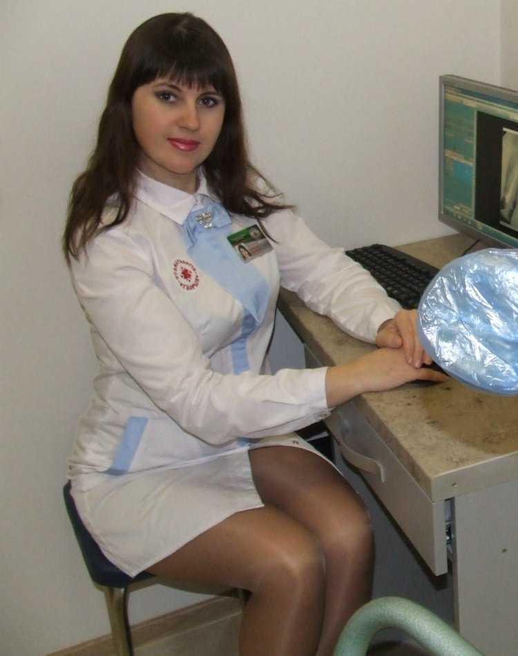 Русские медсестры в колготках