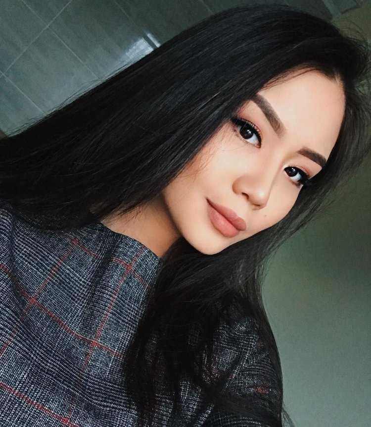 Айжана Асемова