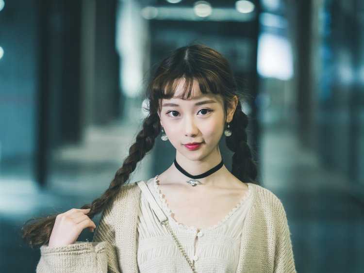 Кореянки с двумя косичками