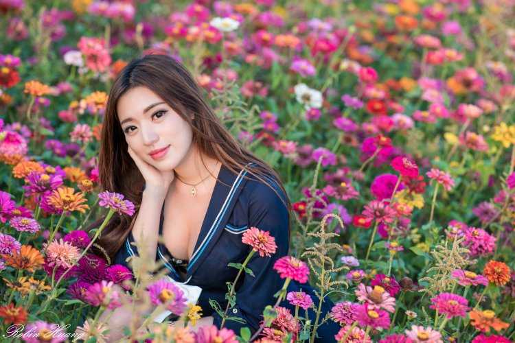 Азиатские девушки