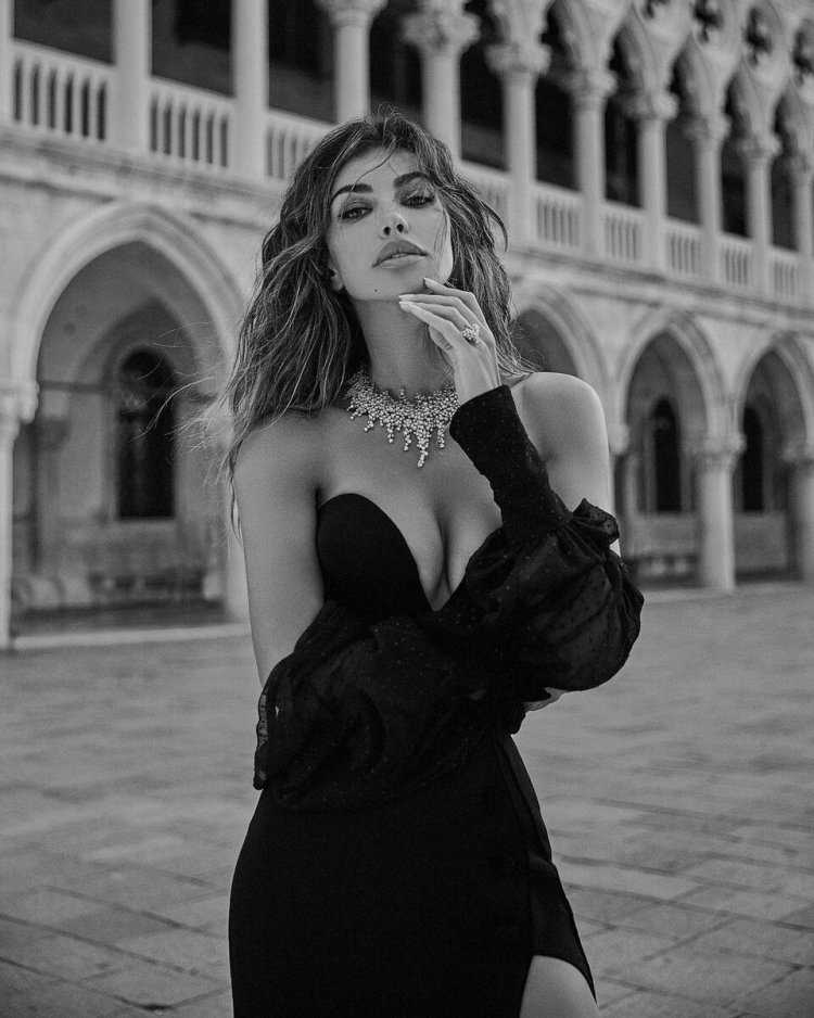 Мадалина Генеа ( Madalina Ghenea ) 2017