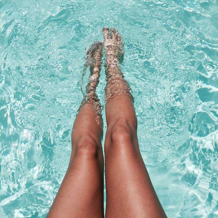 Ножки на море