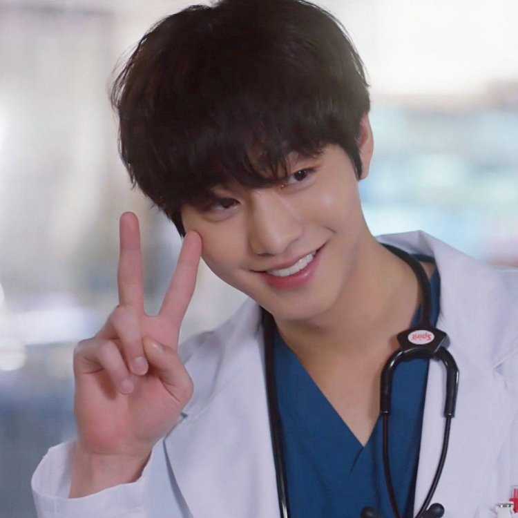 Кореянка доктор43