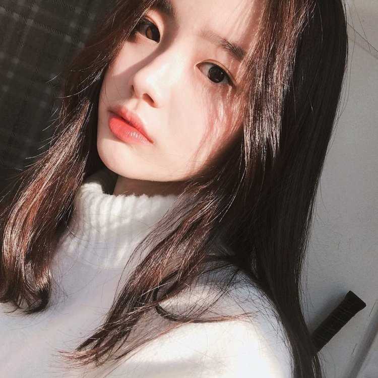 Кореянка Ким Лина безоиц