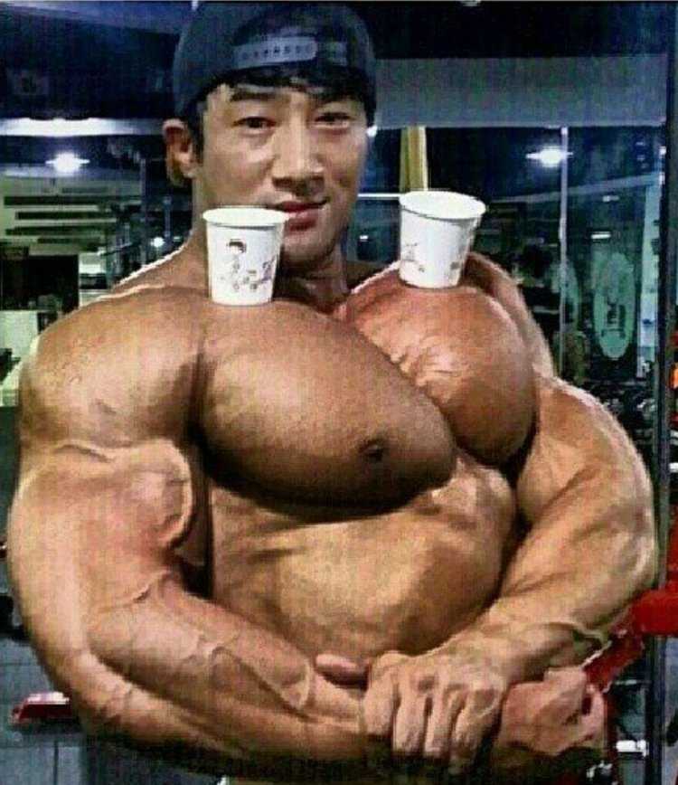 Перекаченный Азиат