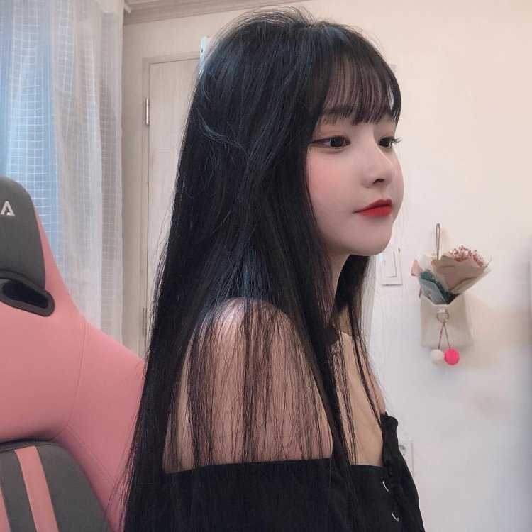 Кореянки с челкой Эстетика