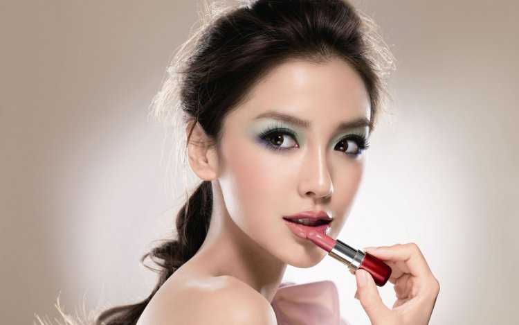 Азиатский макияж