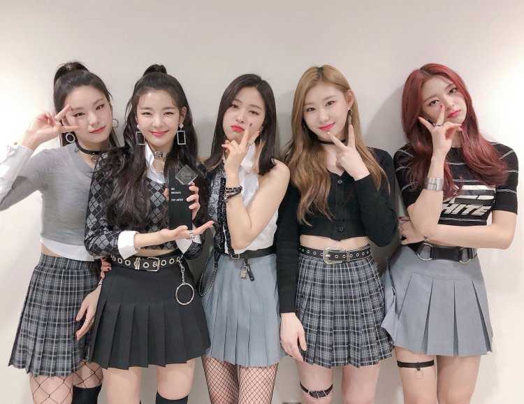 Itzy корейская группа