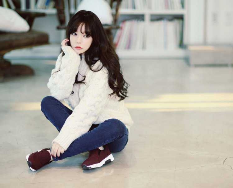 Кореянки милые в комбинезоне