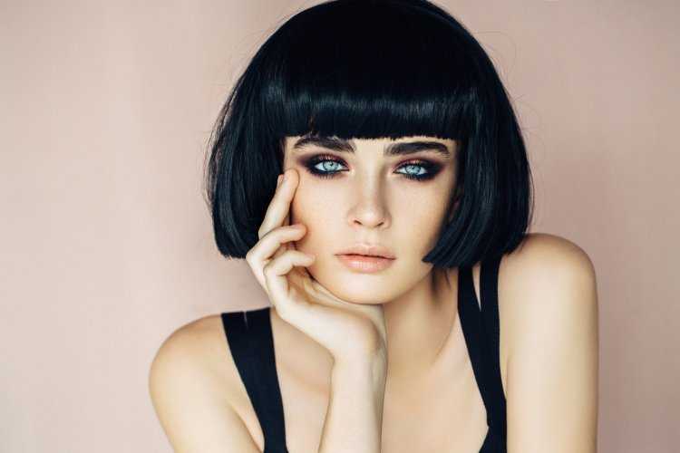 Асимметричное каре Деметриус