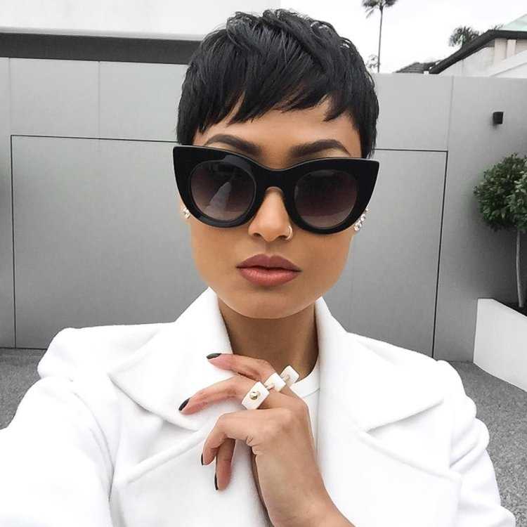 Мика Джианелли очки