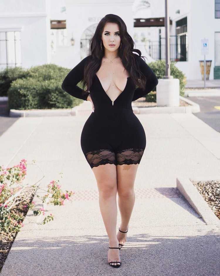 Холли Лиа плюс сайз