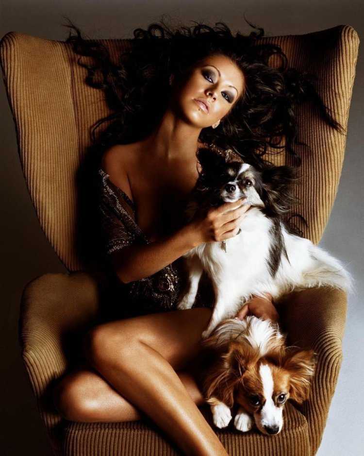 Кристина Агилера и Папийон