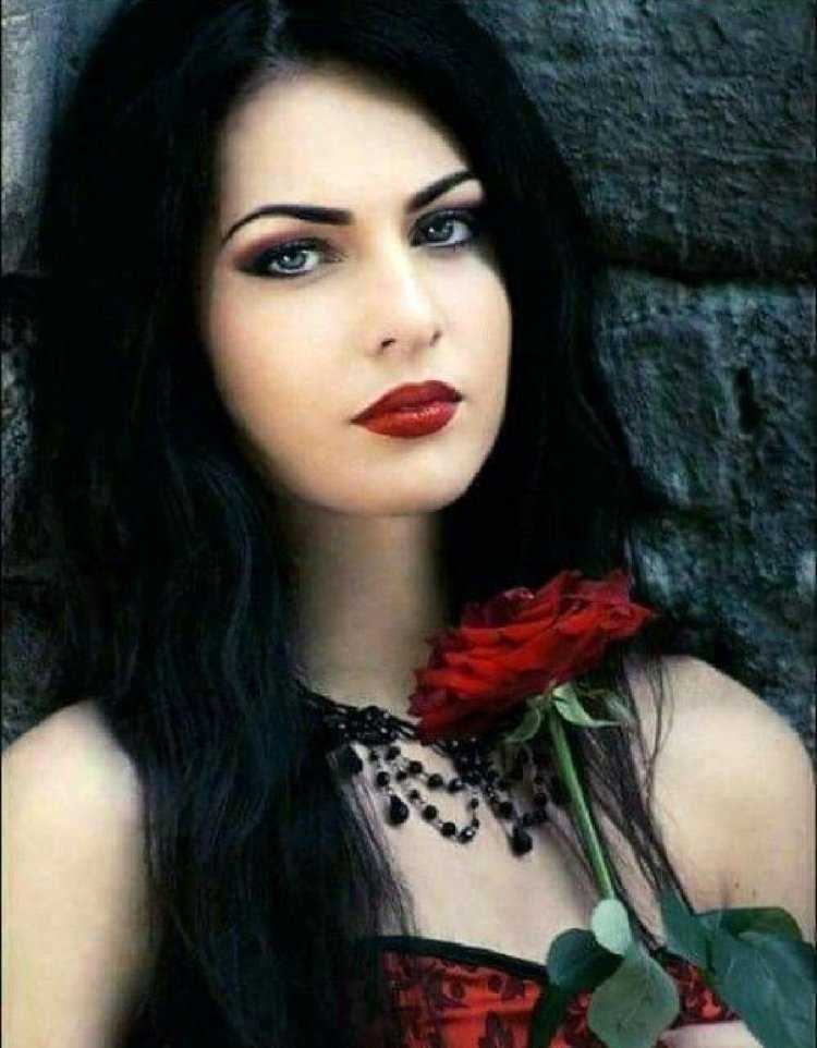 Ева Грин Готический макияж