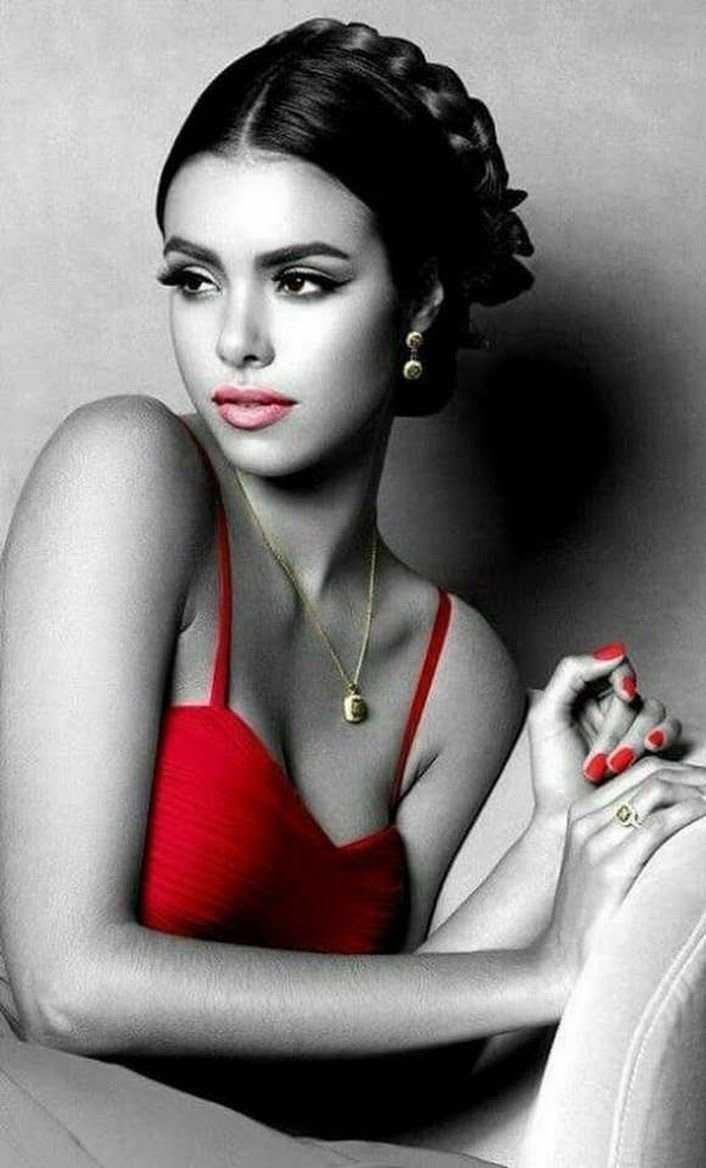 Модель Бланка Падилья