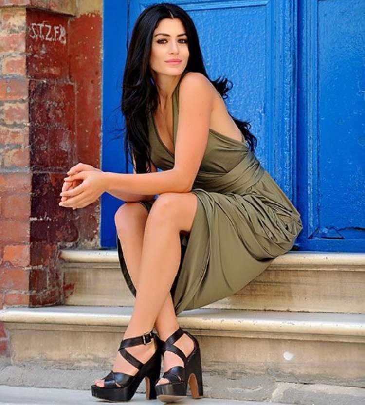 Красивая турчанка57