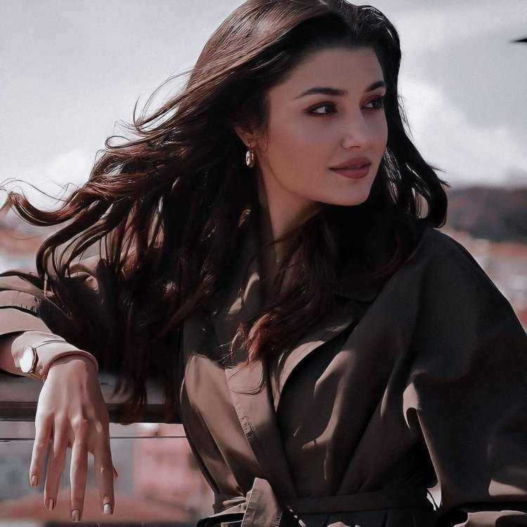 Ханде Эрчел в сериале кольцо