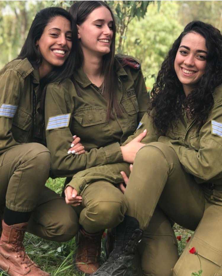 Индийская армия девушки