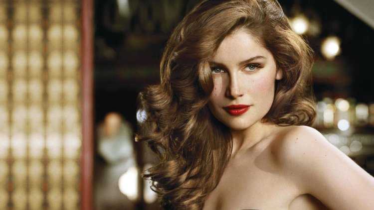 Летиция Каста фото