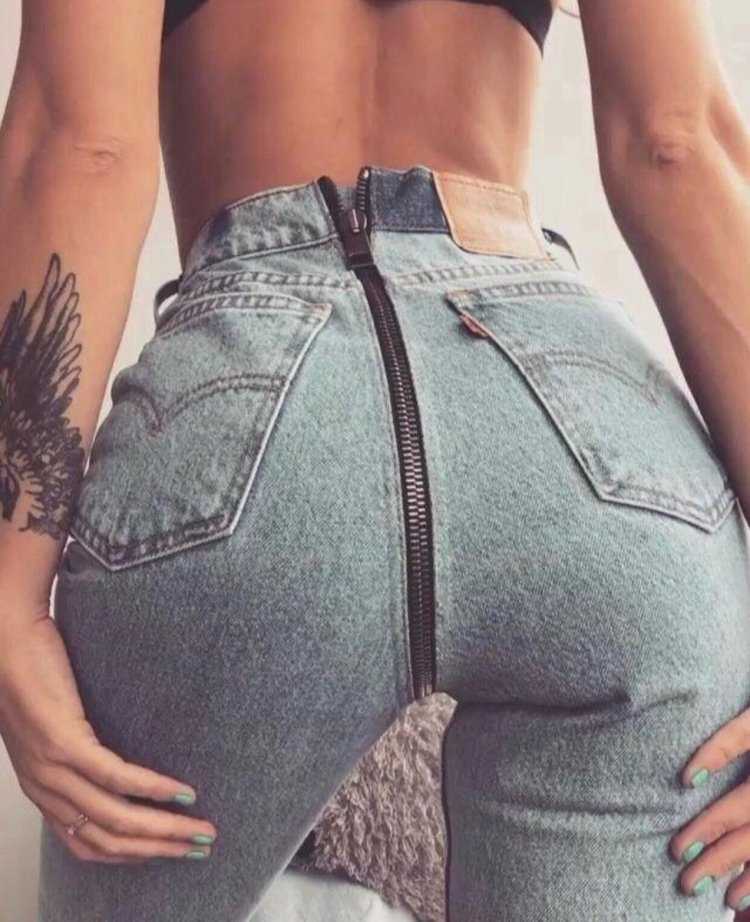 Большие спортивные задницы