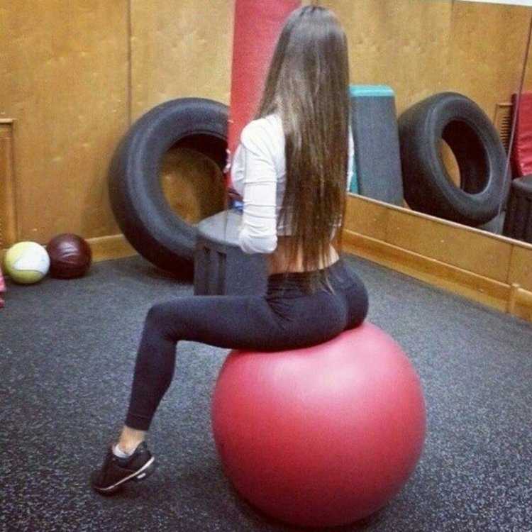 Спортивные девушки