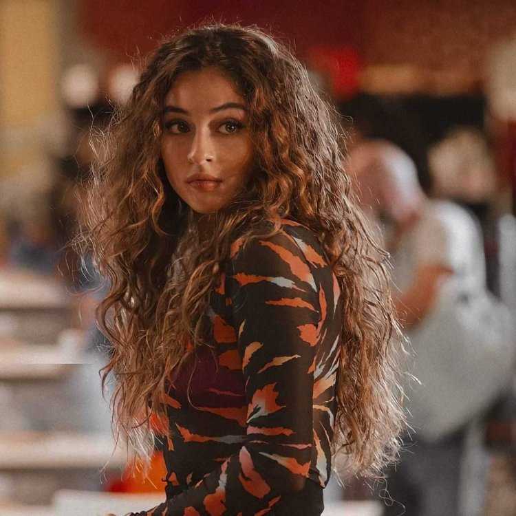 Джемре Байсал