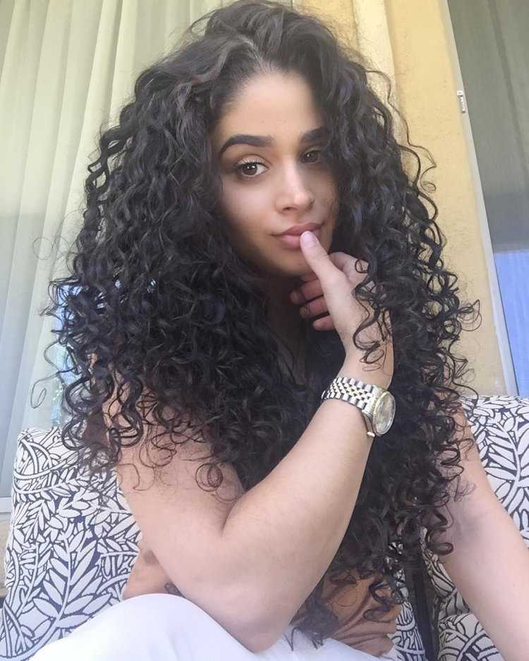 Афро кудри Настя Каменских