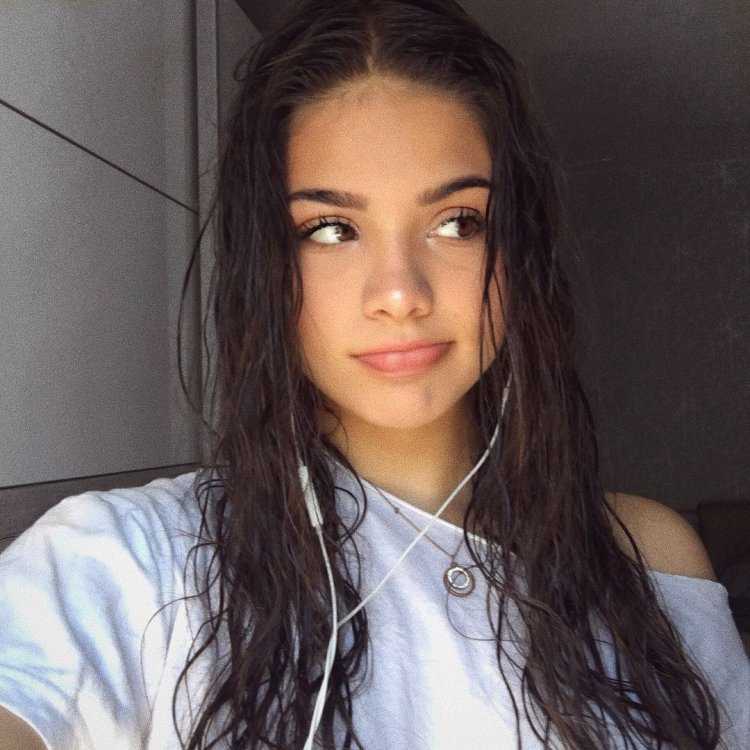 Селфи девушек