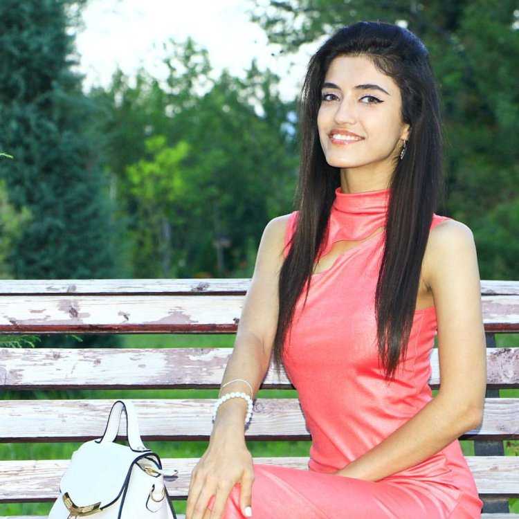 Шахноза Саидова